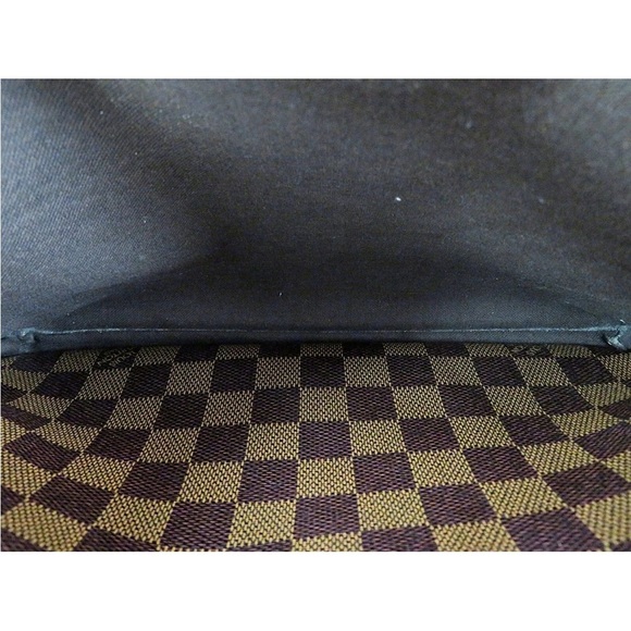 Louis Vuitton Damier Ebene Messenger Bag - Picture 10 of 14